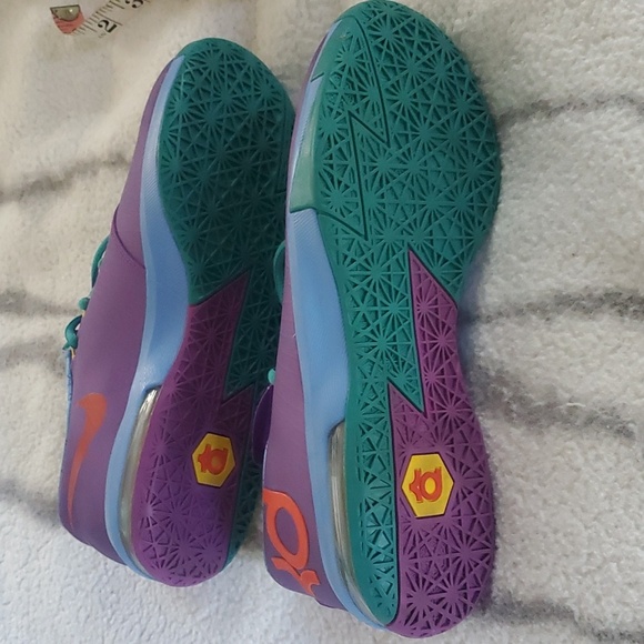 Kevin Durant Ruggrats Nike shoes - Picture 3 of 12